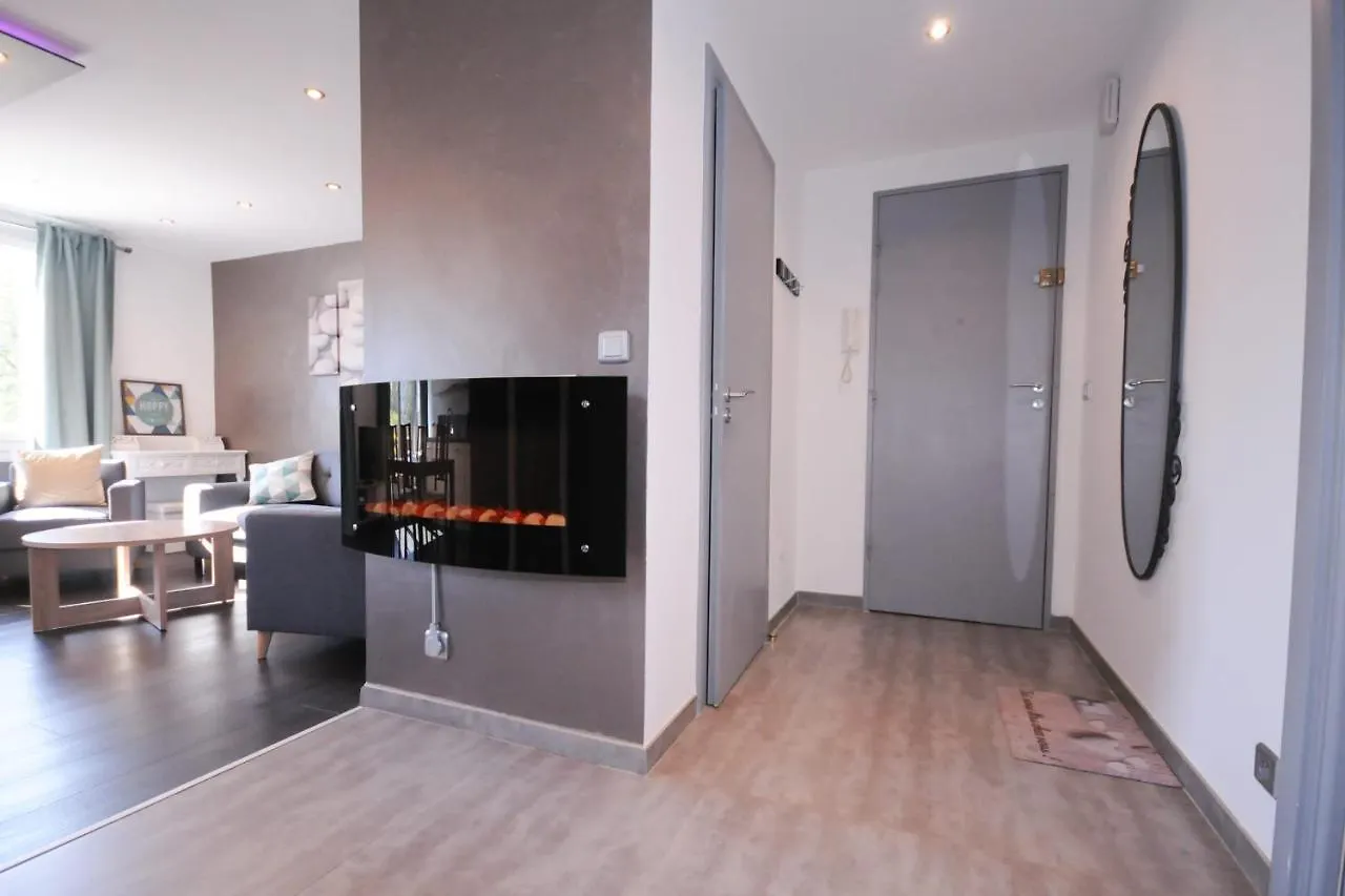 Le Grand Large - Apartment Parking & Balcony By The Lake Modern Bright Annecy France